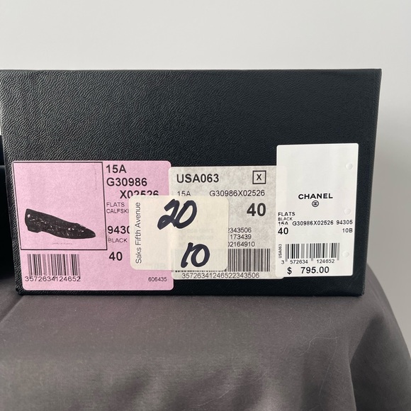 NIB Chanel Black Leather Quilted Flats Sz40 - Picture 6 of 9